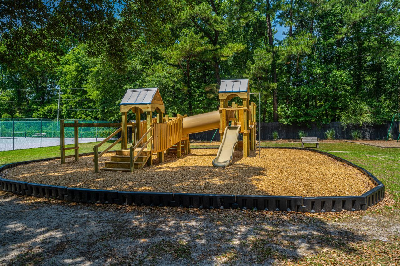 205 Woodlake Drive Photo 45