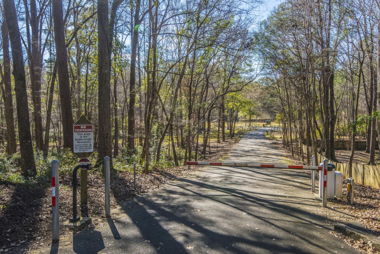 205 Woodlake Drive Photo 48