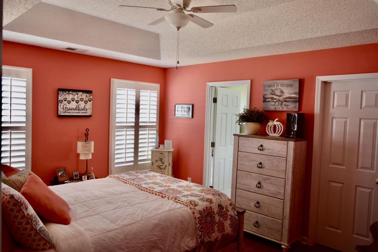 425 Harbour Reef Dr. Photo 22