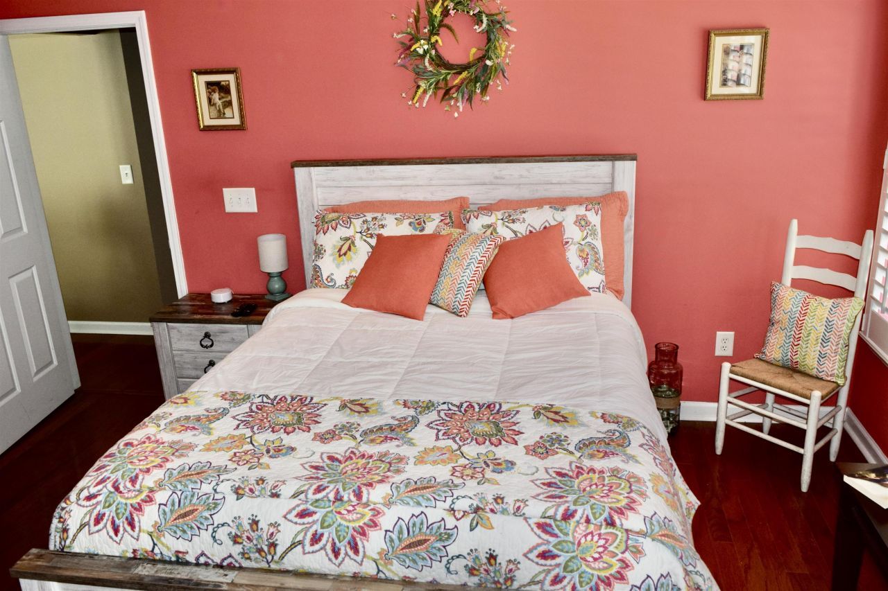 425 Harbour Reef Dr. Photo 24