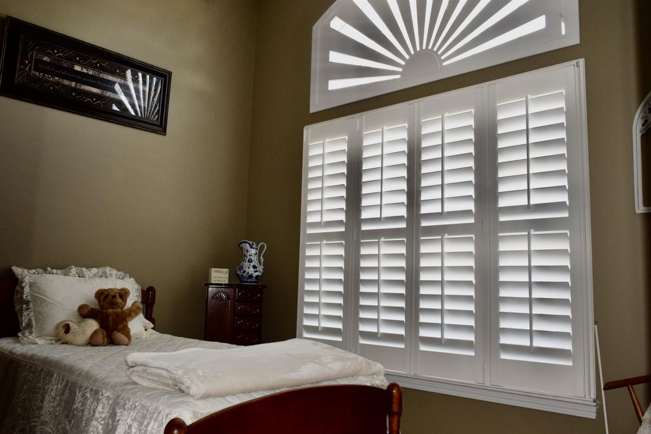 425 Harbour Reef Dr. Photo 37