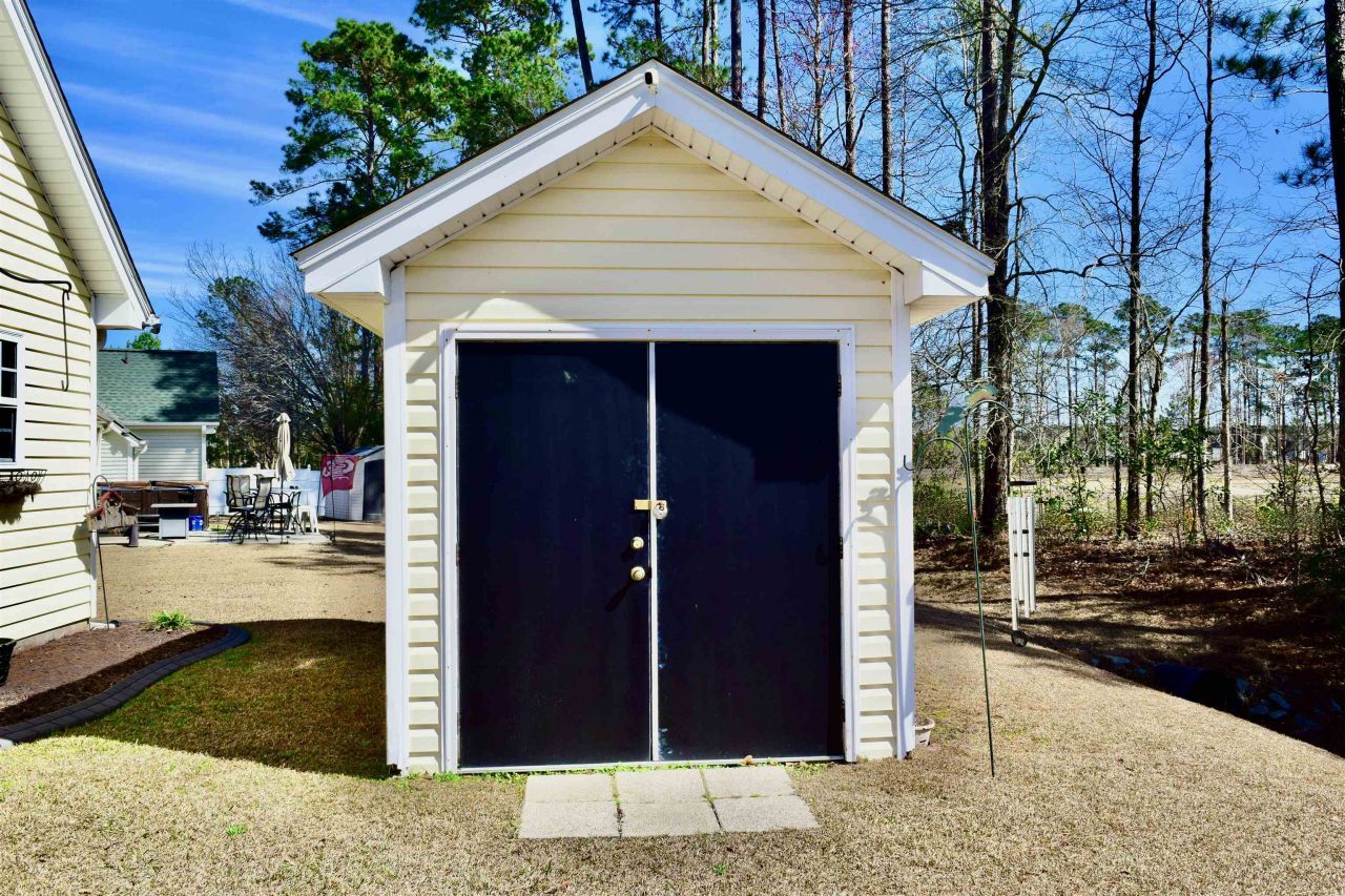 425 Harbour Reef Dr. Photo 49