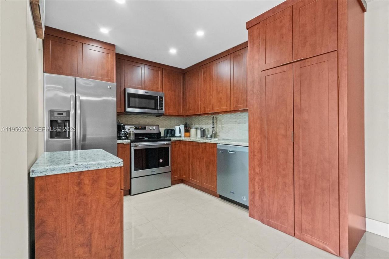 13810 SW 112th St , Unit 102, Miami, FL 33186 Photo