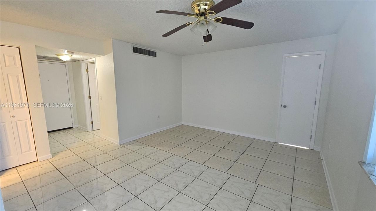 9480 Tangerine Pl , Unit 101, Davie, FL 33324 Photo