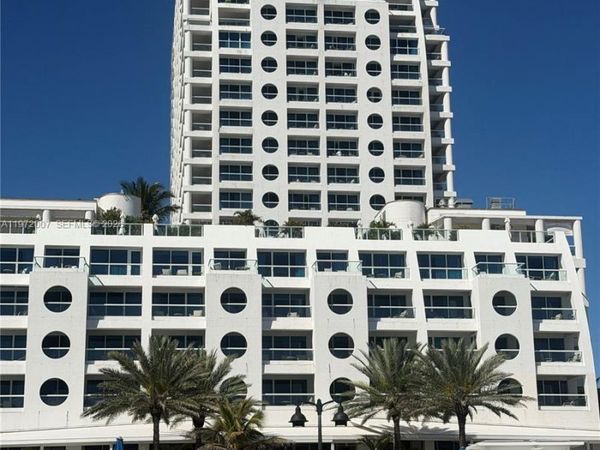 551 N Fort Lauderdale Beach Blvd , Unit R2210, Fort Lauderdale, FL 33304