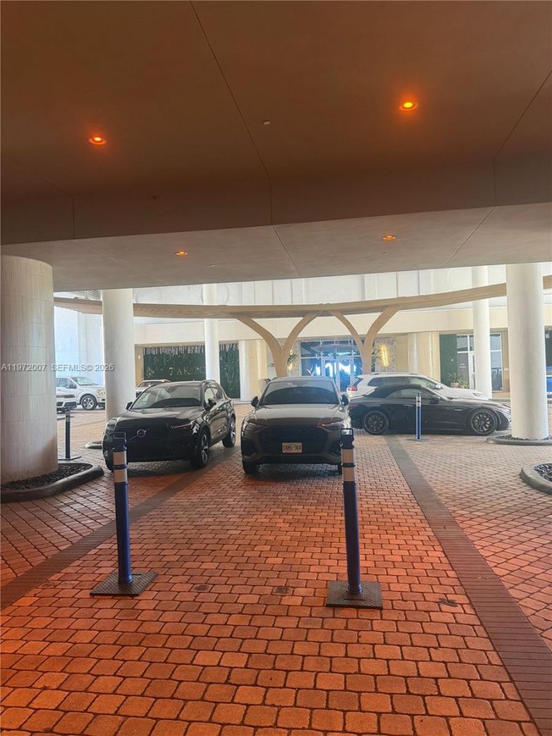 551 N Fort Lauderdale Beach Blvd , Unit R2210, Fort Lauderdale, FL 33304 Photo