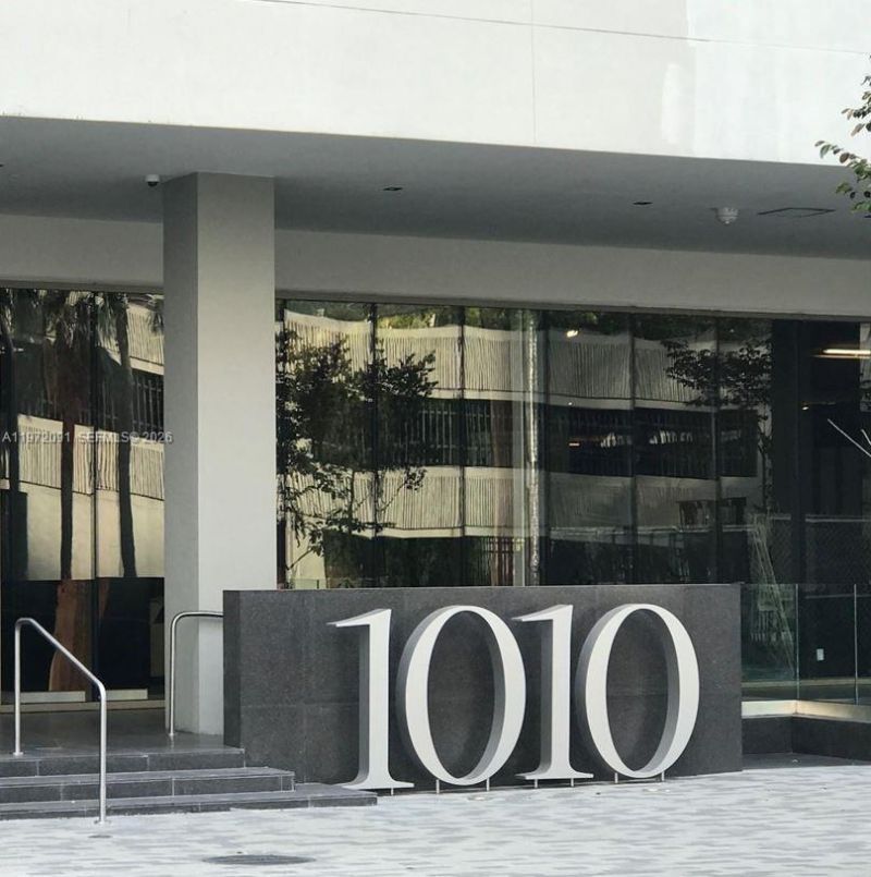 1010 Brickell Ave, Unit 3509, Miami, FL 33131 Photo