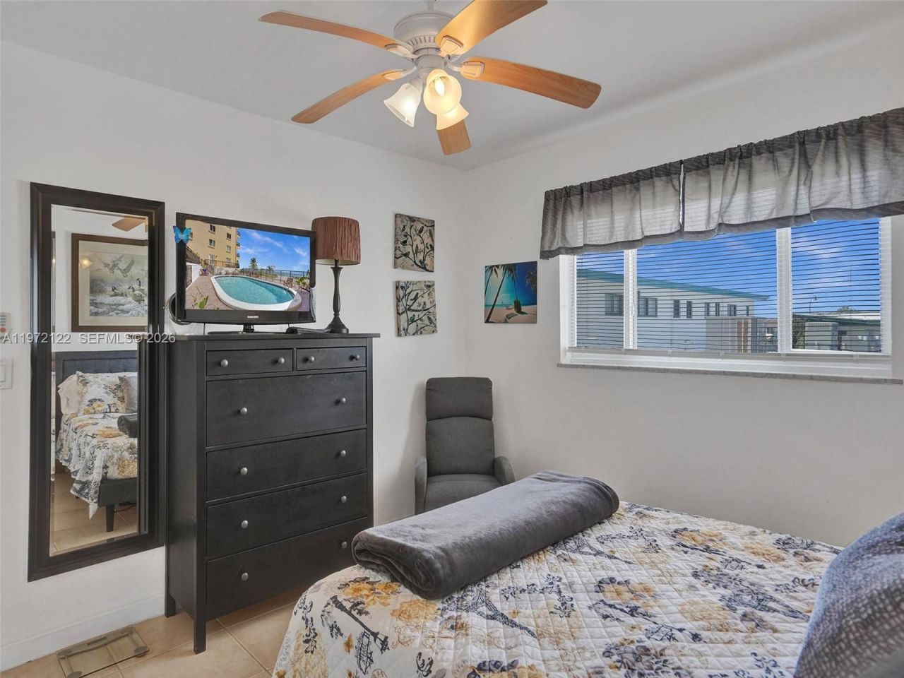 1815 N Surf Rd , Unit 202, Hollywood, FL 33019 Photo