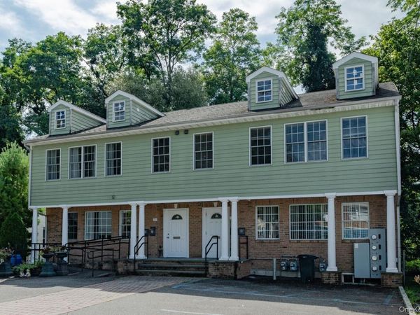 38 B Manorhaven Boulevard , Unit 38, Port Washington, NY 11050