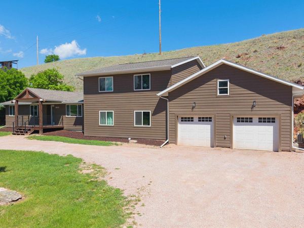 4950 WHISPERING PINES DR, Rapid City, SD 57702