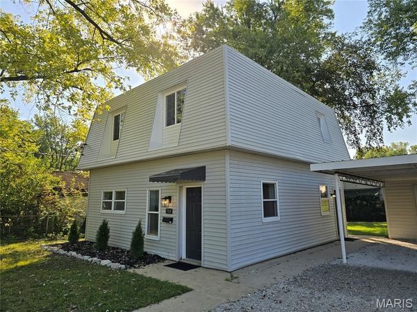 732 E Adams Street, Belleville, IL 62220