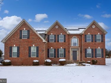 179 MEADOWSIDE DRIVE, DOUGLASSVILLE, PA 19518