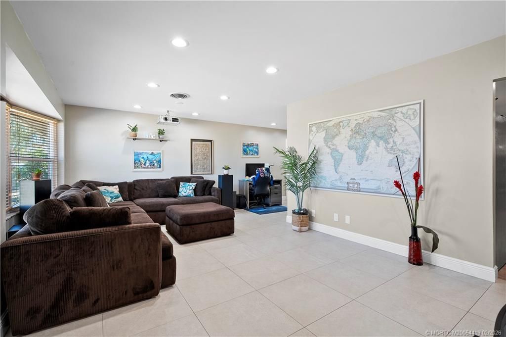 803 NW Spruce Ridge Drive, Stuart, FL 34994 Photo