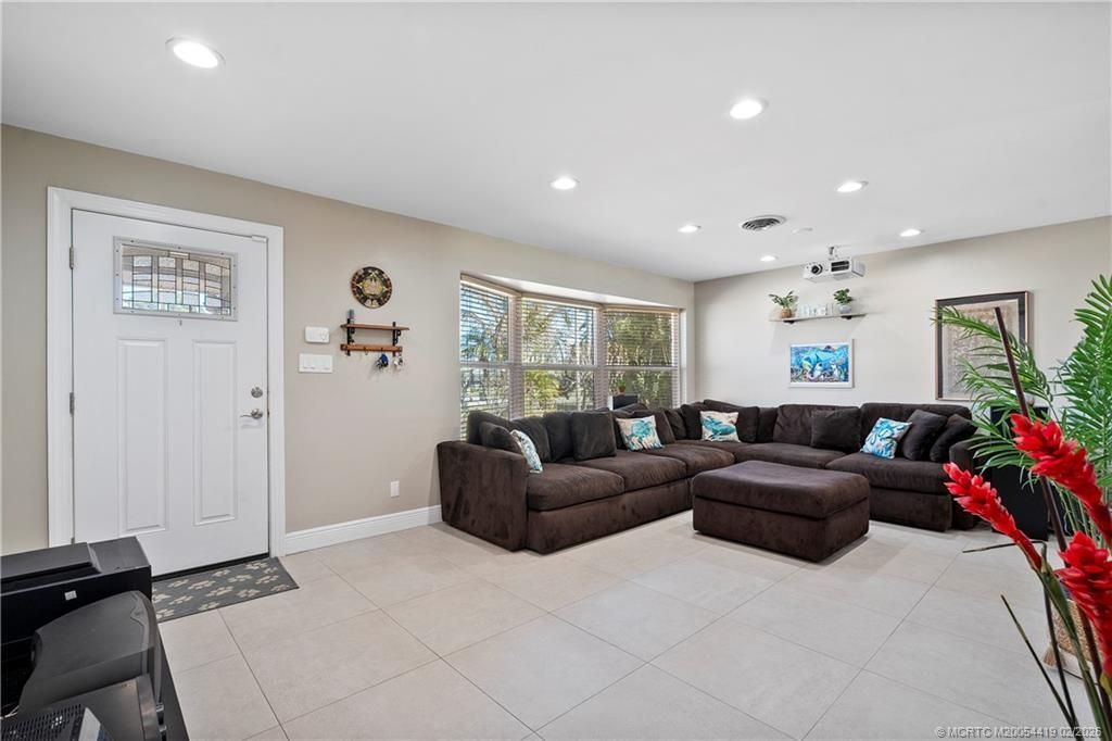 803 NW Spruce Ridge Drive, Stuart, FL 34994 Photo