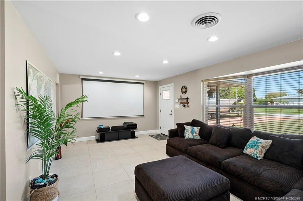 803 NW Spruce Ridge Drive, Stuart, FL 34994 Photo