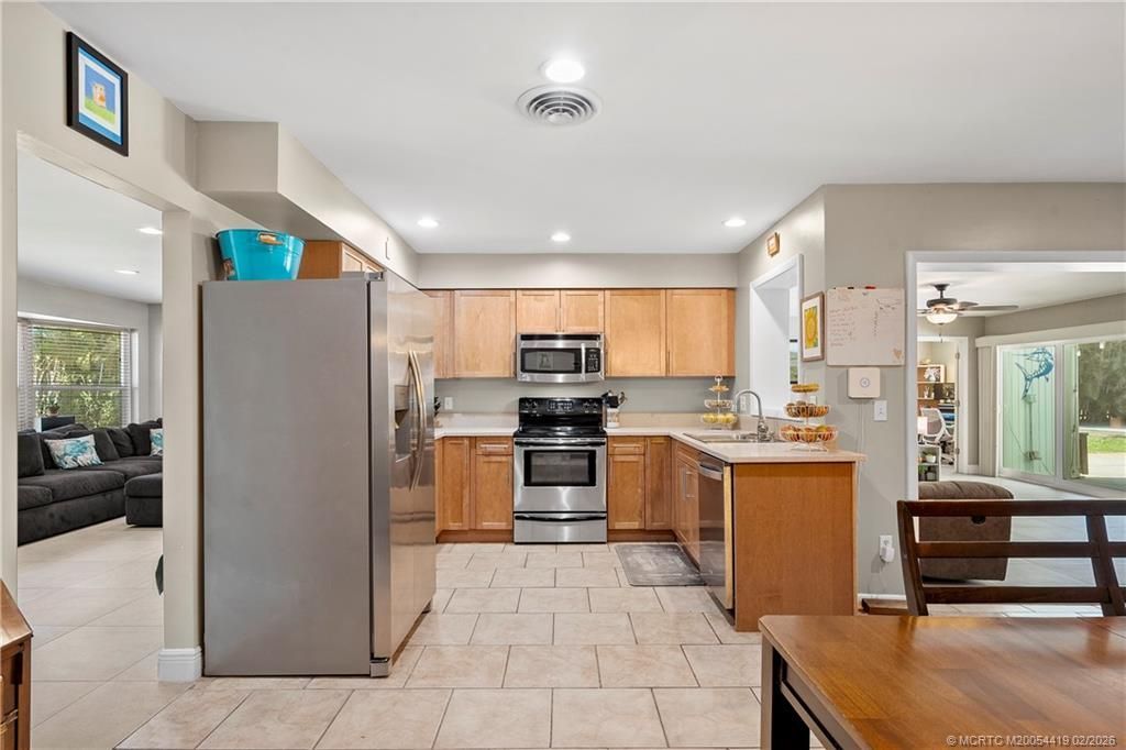 803 NW Spruce Ridge Drive, Stuart, FL 34994 Photo