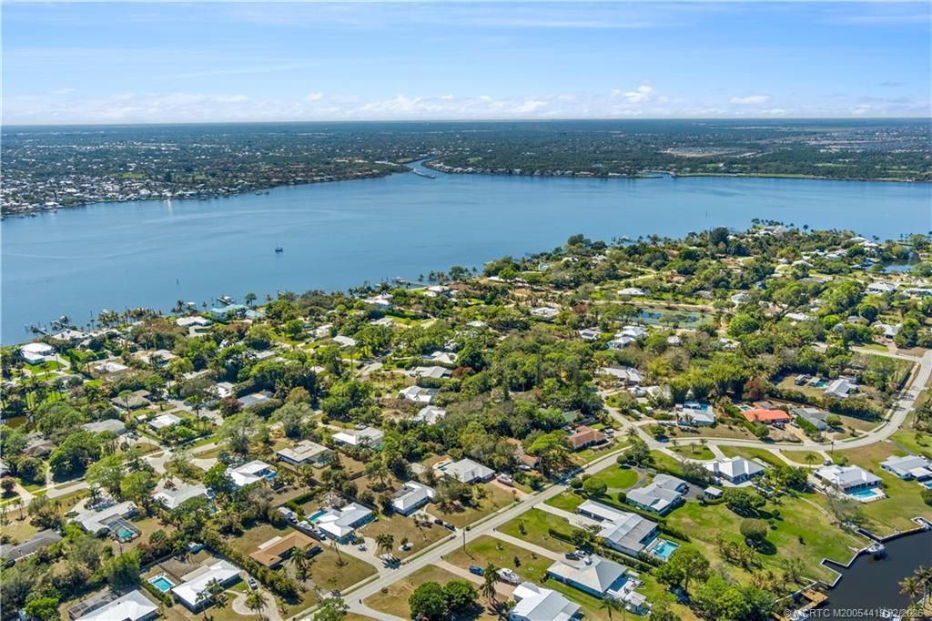 803 NW Spruce Ridge Drive, Stuart, FL 34994 Photo