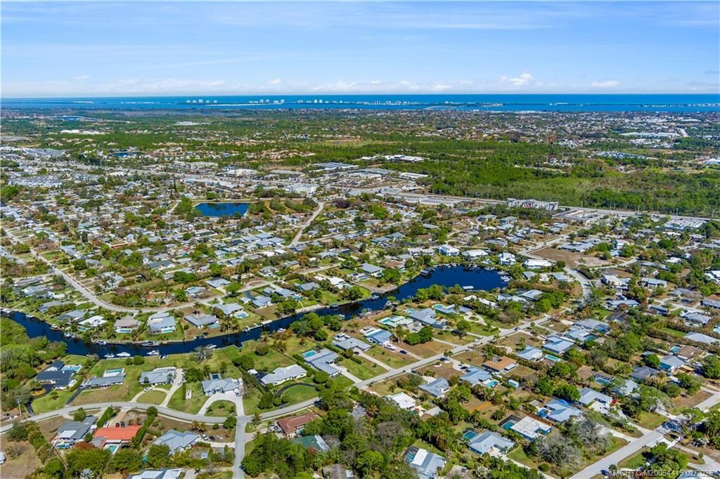 803 NW Spruce Ridge Drive, Stuart, FL 34994 Photo