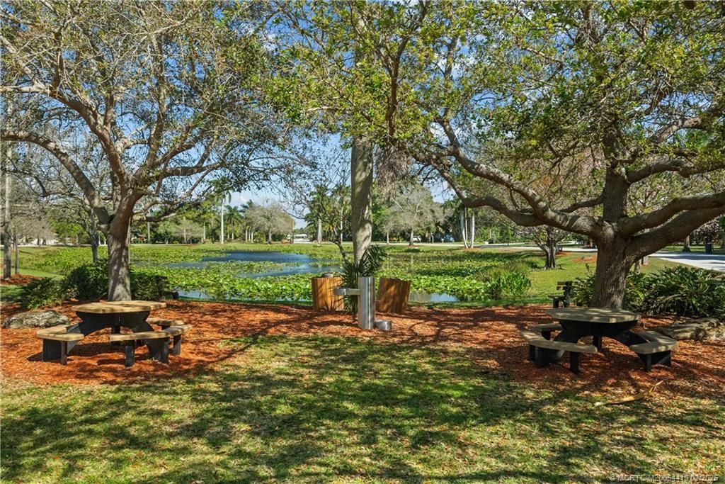 803 NW Spruce Ridge Drive, Stuart, FL 34994 Photo