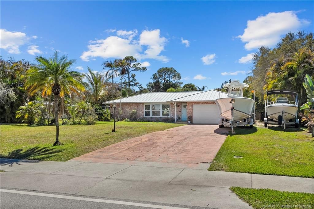 803 NW Spruce Ridge Drive, Stuart, FL 34994 Photo