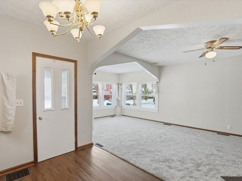 121 W Lincoln Avenue, Bellefontaine, OH 43311 Photo 14