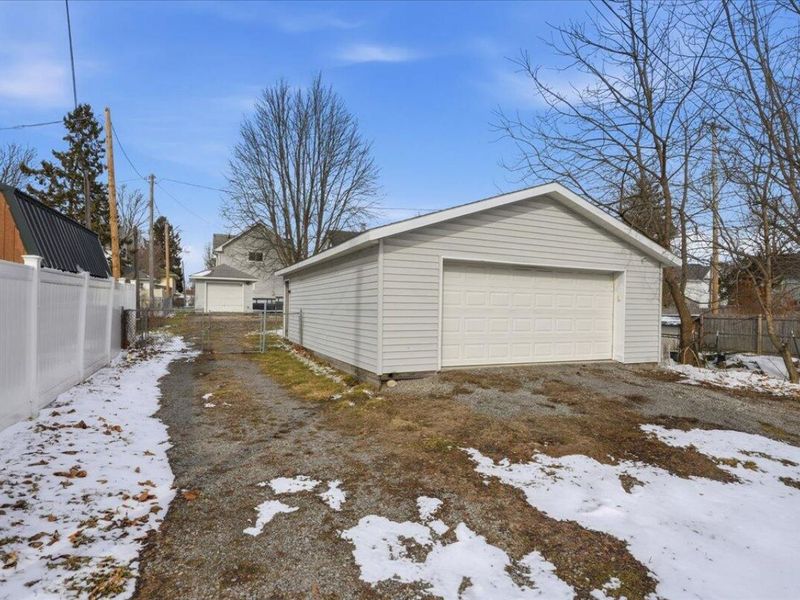 121 W Lincoln Avenue, Bellefontaine, OH 43311 Photo 47