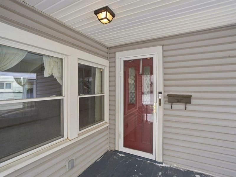 121 W Lincoln Avenue, Bellefontaine, OH 43311 Photo 9