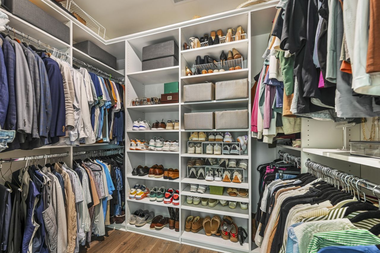 1713 Banning Street Photo 17