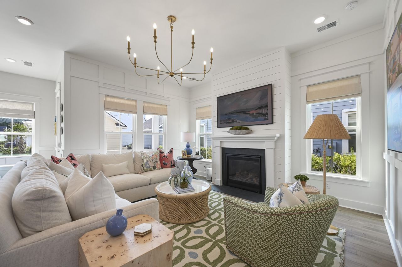 1713 Banning Street Photo 4