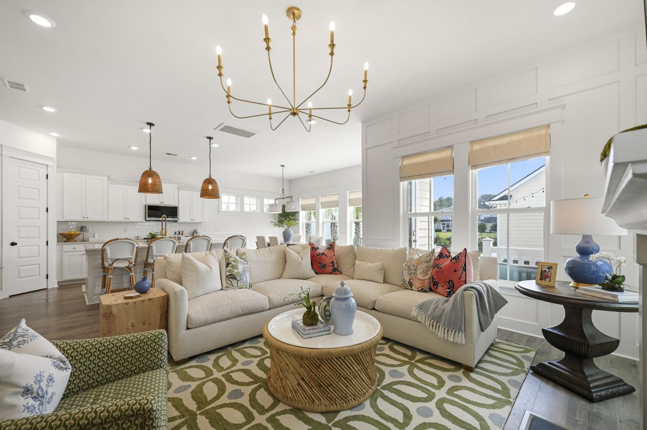 1713 Banning Street Photo 5