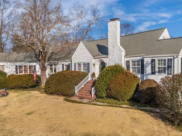 1500 Wood Nymph Trail, Lookout Mountain, GA 30750