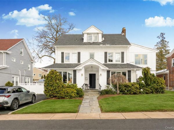288 Leroy Avenue, Cedarhurst, NY 11516