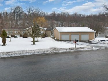 1167 Cole Road, Newark, NY 14513