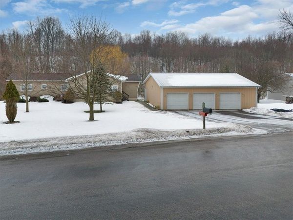 1167 Cole Road, Newark, NY 14513