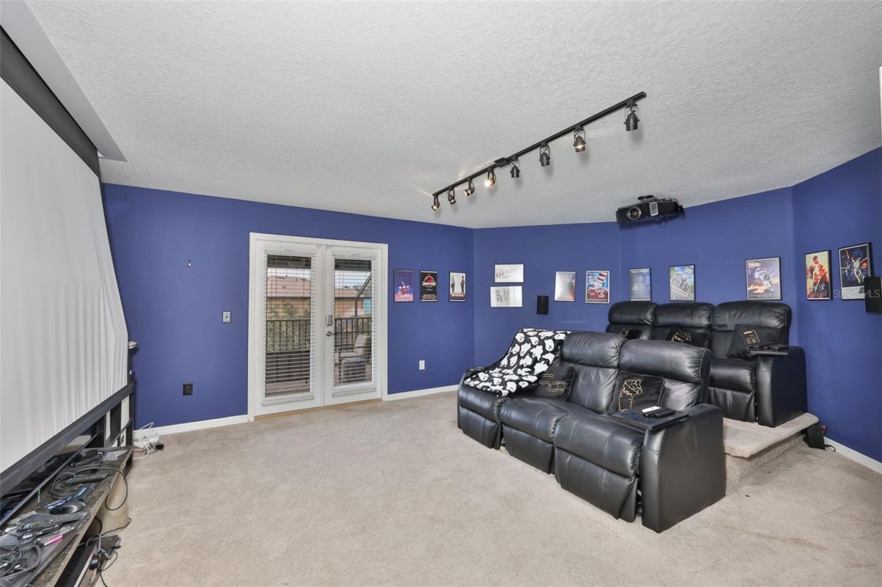 10039 Smarty Jones Drive, Ruskin, FL 33573 Photo