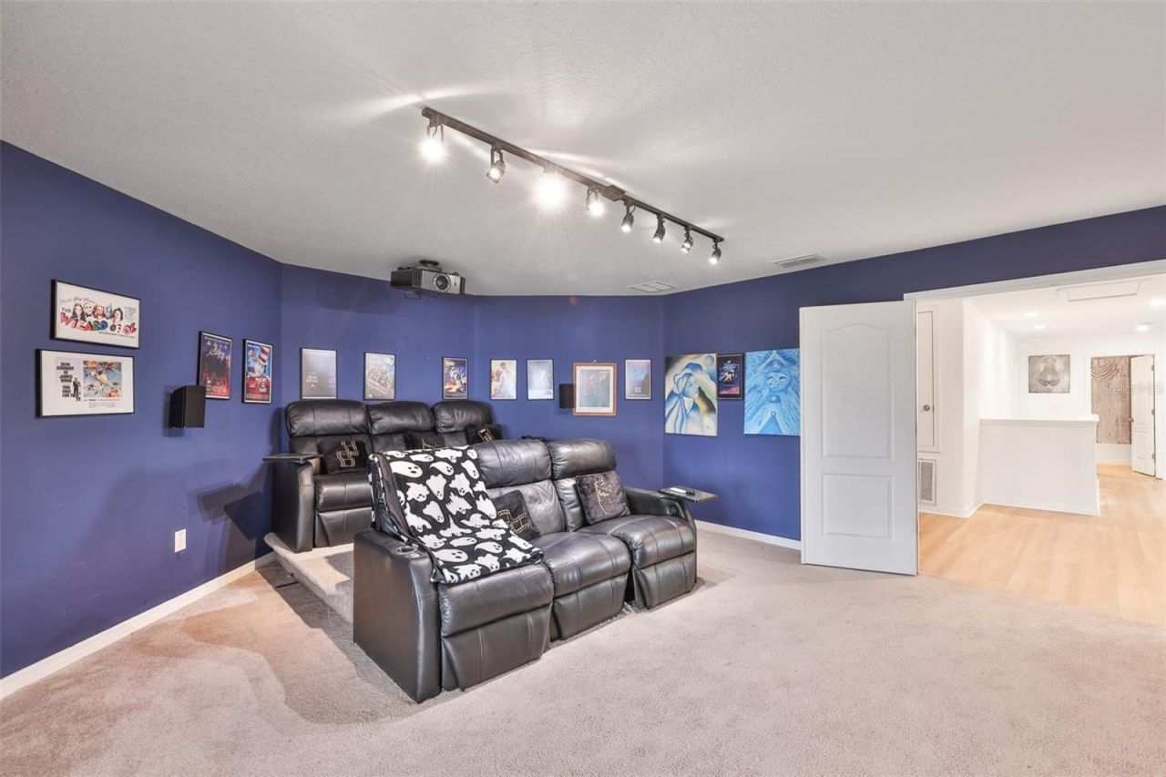 10039 Smarty Jones Drive, Ruskin, FL 33573 Photo