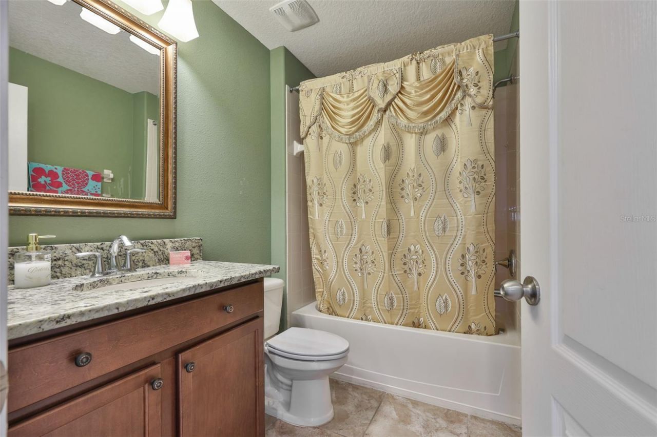 10039 Smarty Jones Drive, Ruskin, FL 33573 Photo