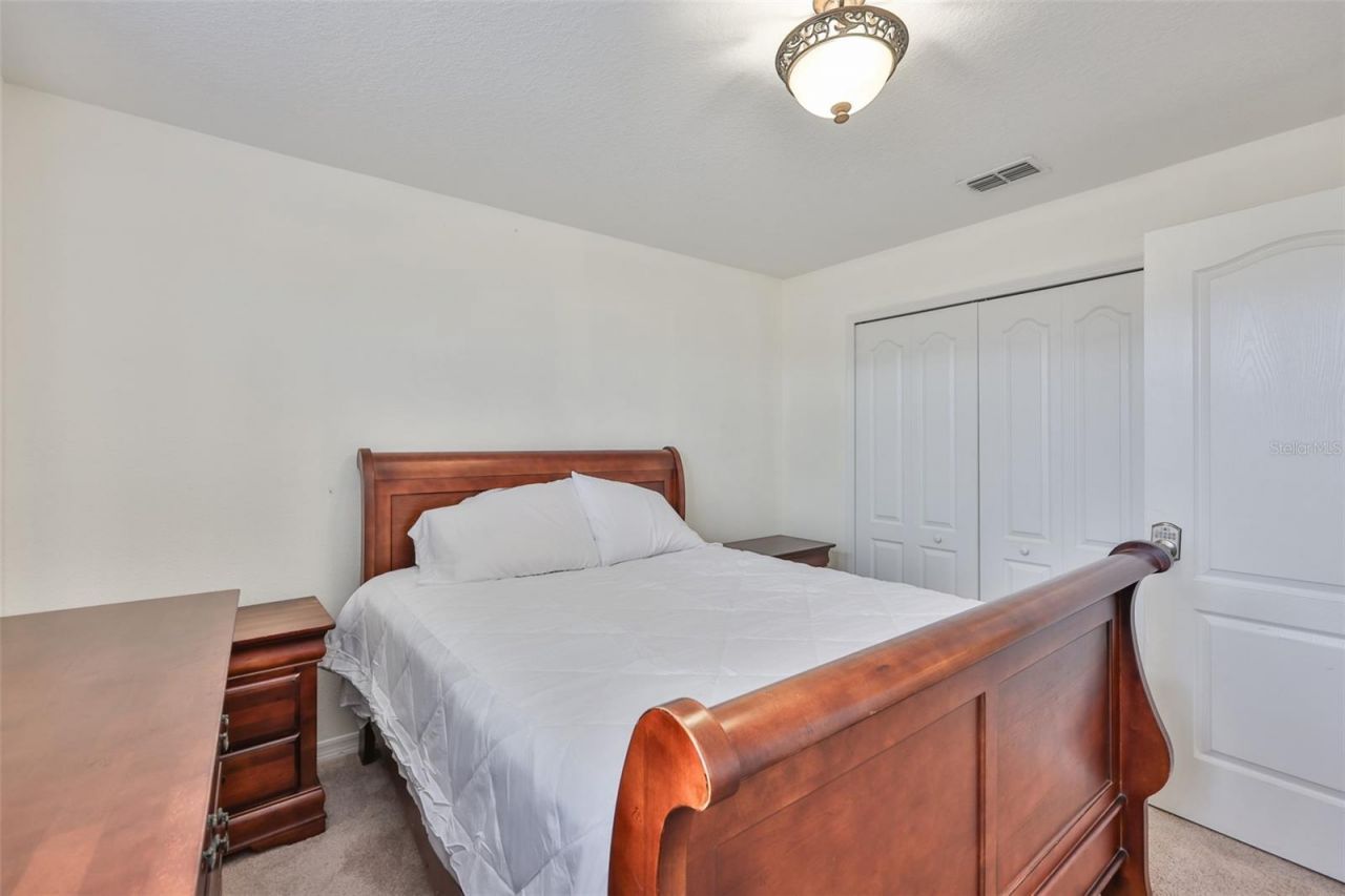 10039 Smarty Jones Drive, Ruskin, FL 33573 Photo