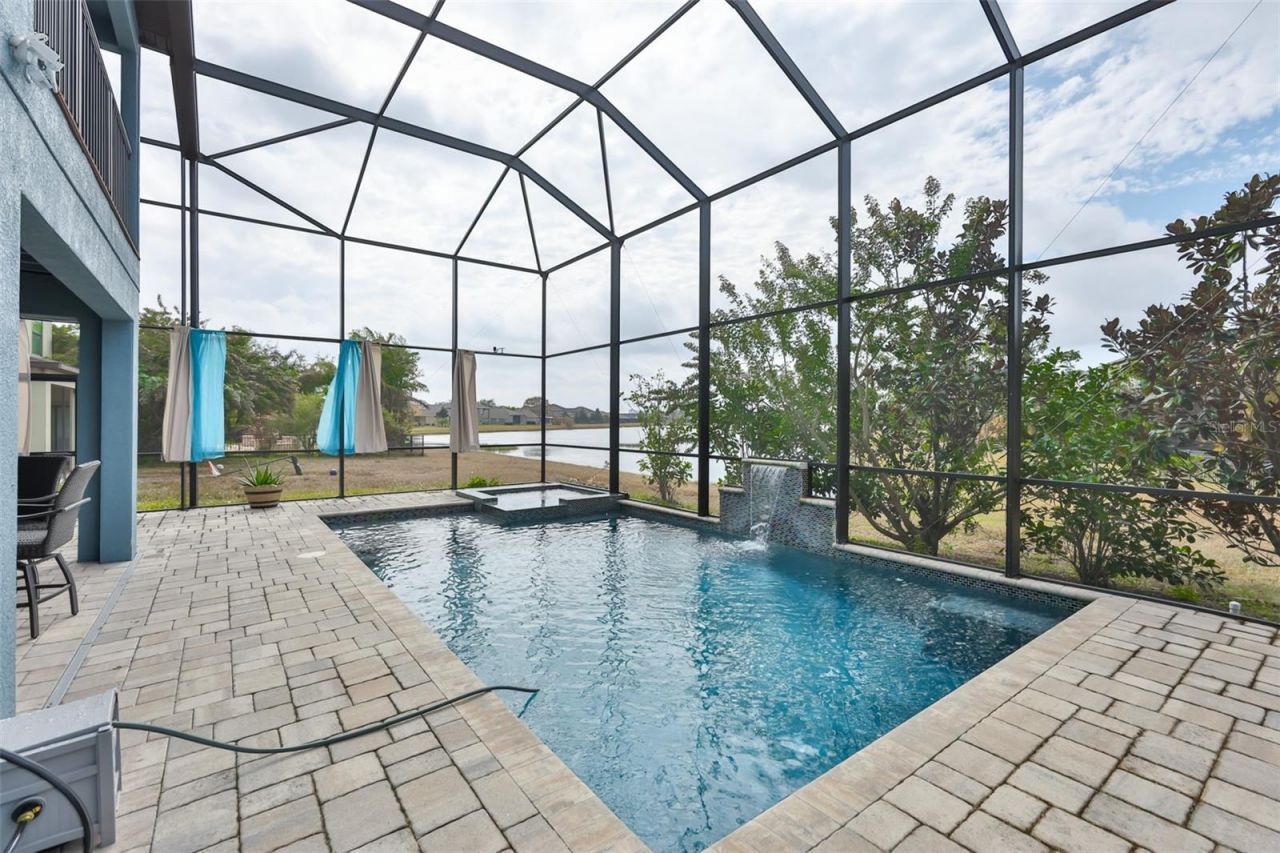 10039 Smarty Jones Drive, Ruskin, FL 33573 Photo