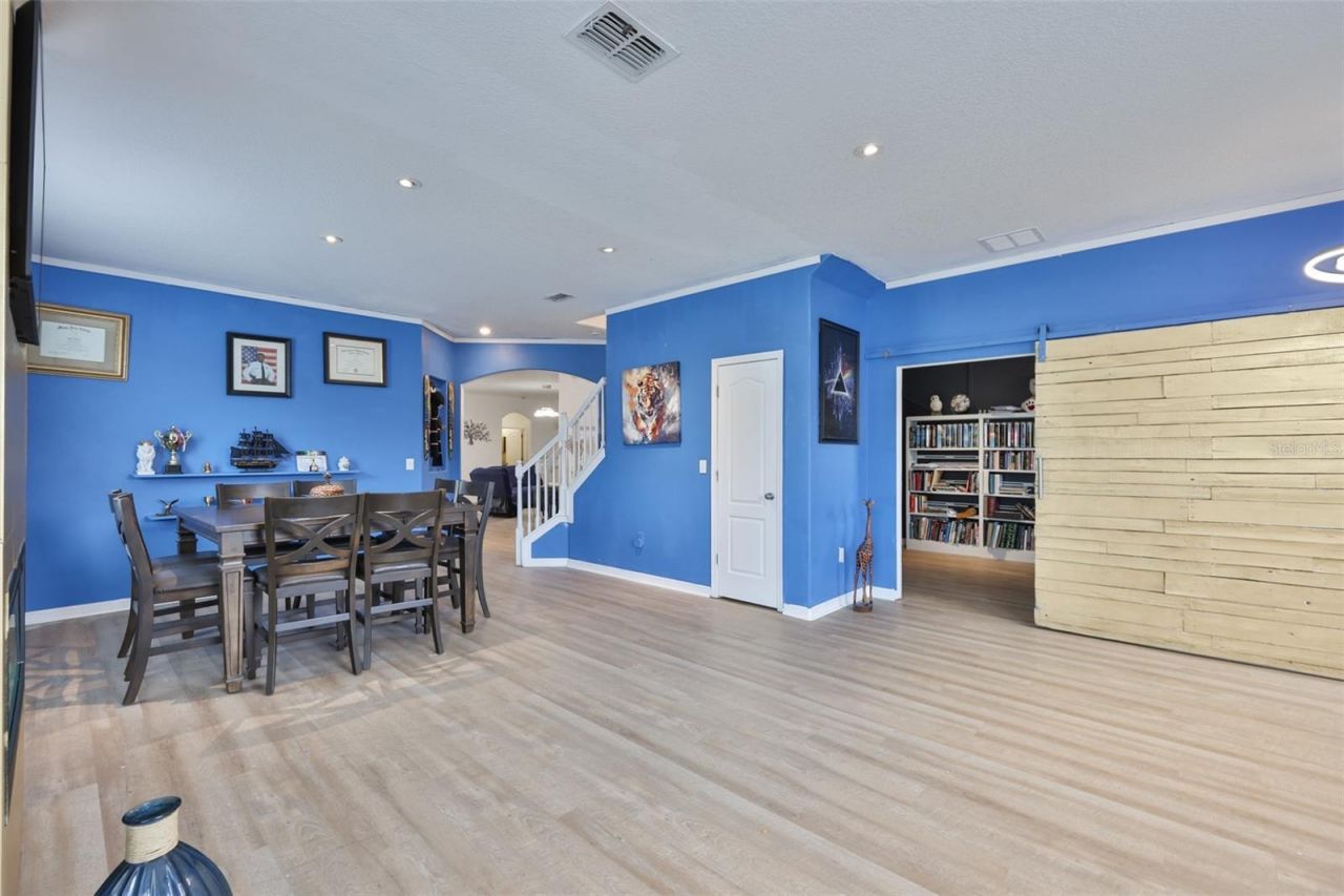 10039 Smarty Jones Drive, Ruskin, FL 33573 Photo