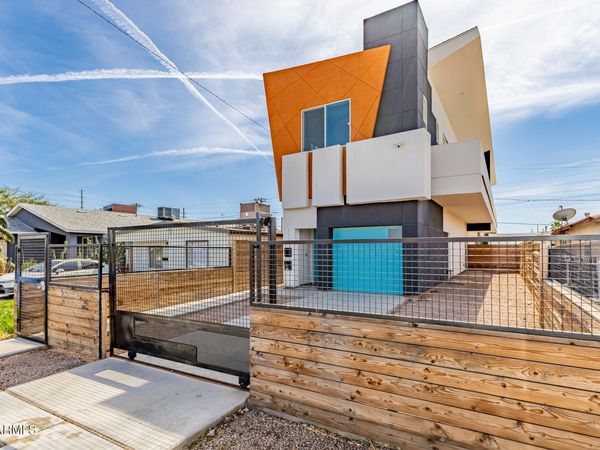 1933 E MONROE Street, Phoenix, AZ 85034