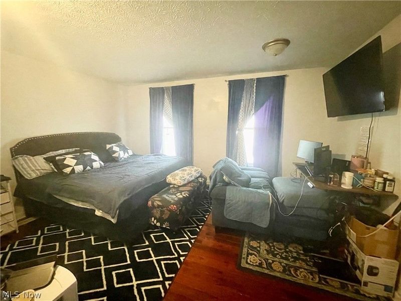 2193 E 35th Street, Cleveland, OH 44115 Photo 13