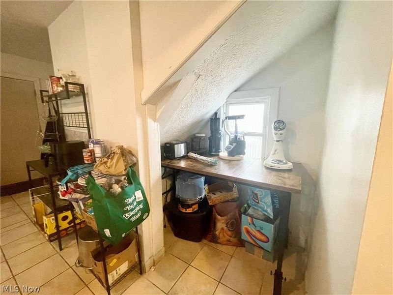 2193 E 35th Street, Cleveland, OH 44115 Photo 24