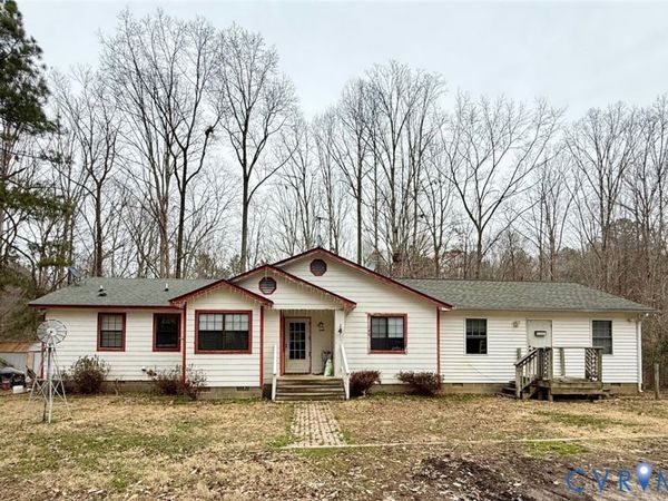 989 Signboard Road, Bumpass, VA 23024