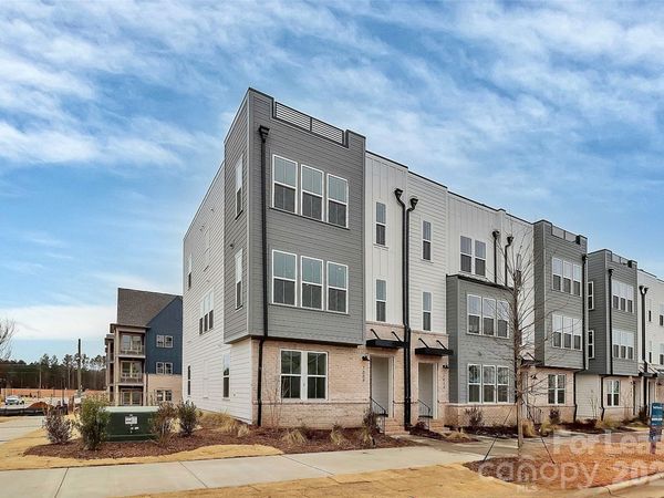 7009 Westrow Avenue , Charlotte, NC 28278