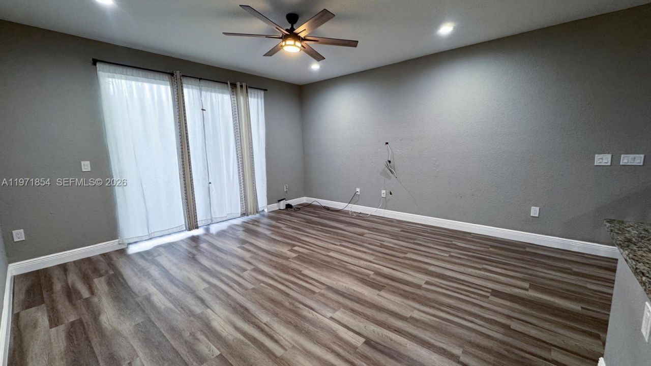 7941 Catalina Cir, Unit 7941, Tamarac, FL 33321 Photo