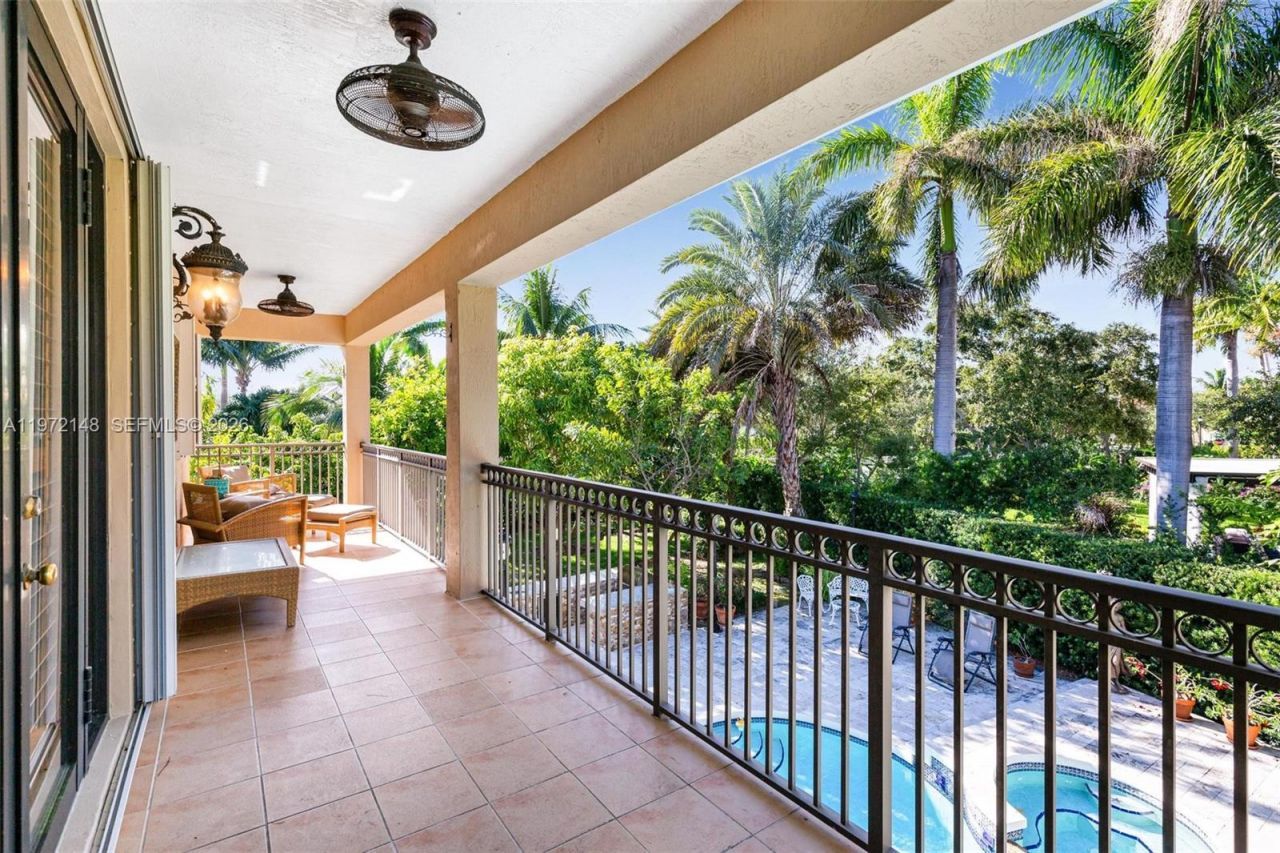 7587 SW 189th St , Cutler Bay, FL 33157 Photo