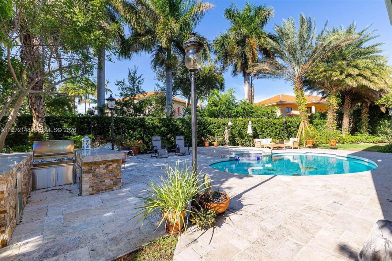 7587 SW 189th St , Cutler Bay, FL 33157 Photo