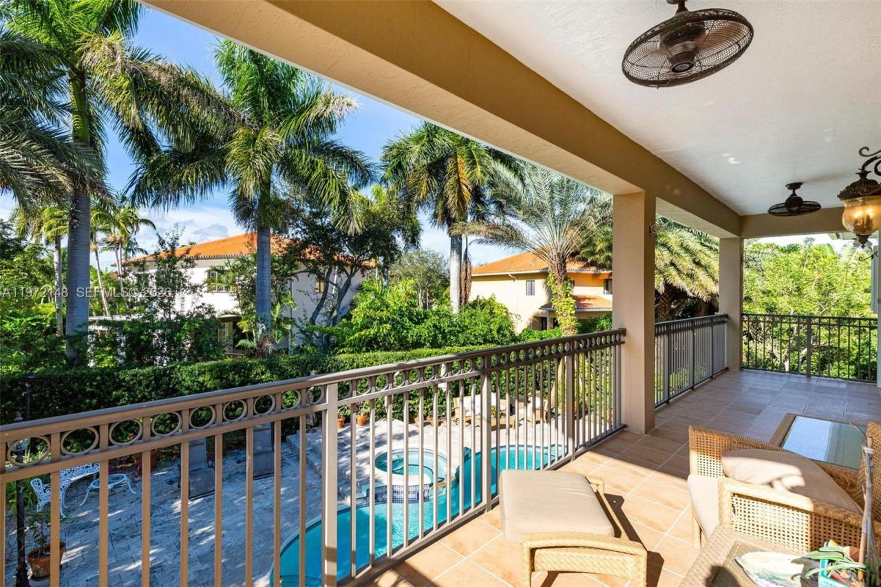 7587 SW 189th St , Cutler Bay, FL 33157 Photo