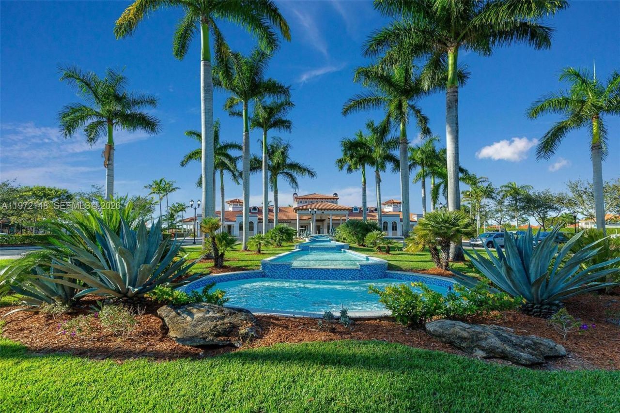 7587 SW 189th St , Cutler Bay, FL 33157 Photo